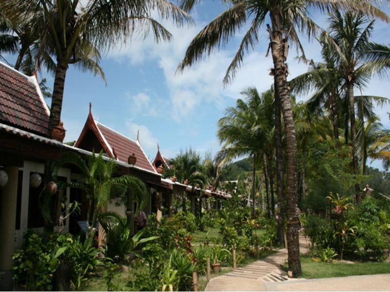 Andaman Bangtao Bay Resort Bang Tao Beach  Exterior photo