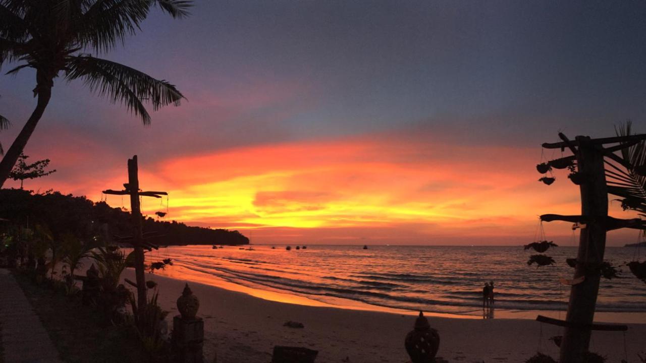 Andaman Bangtao Bay Resort Bang Tao Beach  Exterior photo